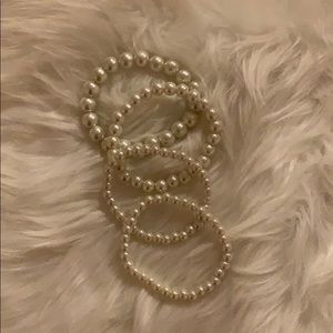 4 set of peal bracelets